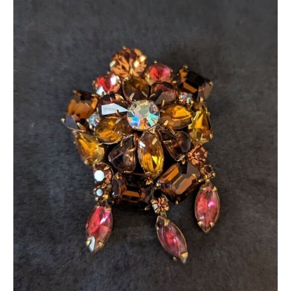 Vintage Brooch KRAMER 1960s Amber & Aurora Borealis Crystal Goldtone Jewellery - Picture 1 of 6